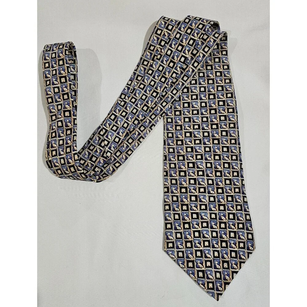 Silk Neckties(3), Van Huesen,Bill‎ Blass, and Calvin Klein Ties (Can seperate)